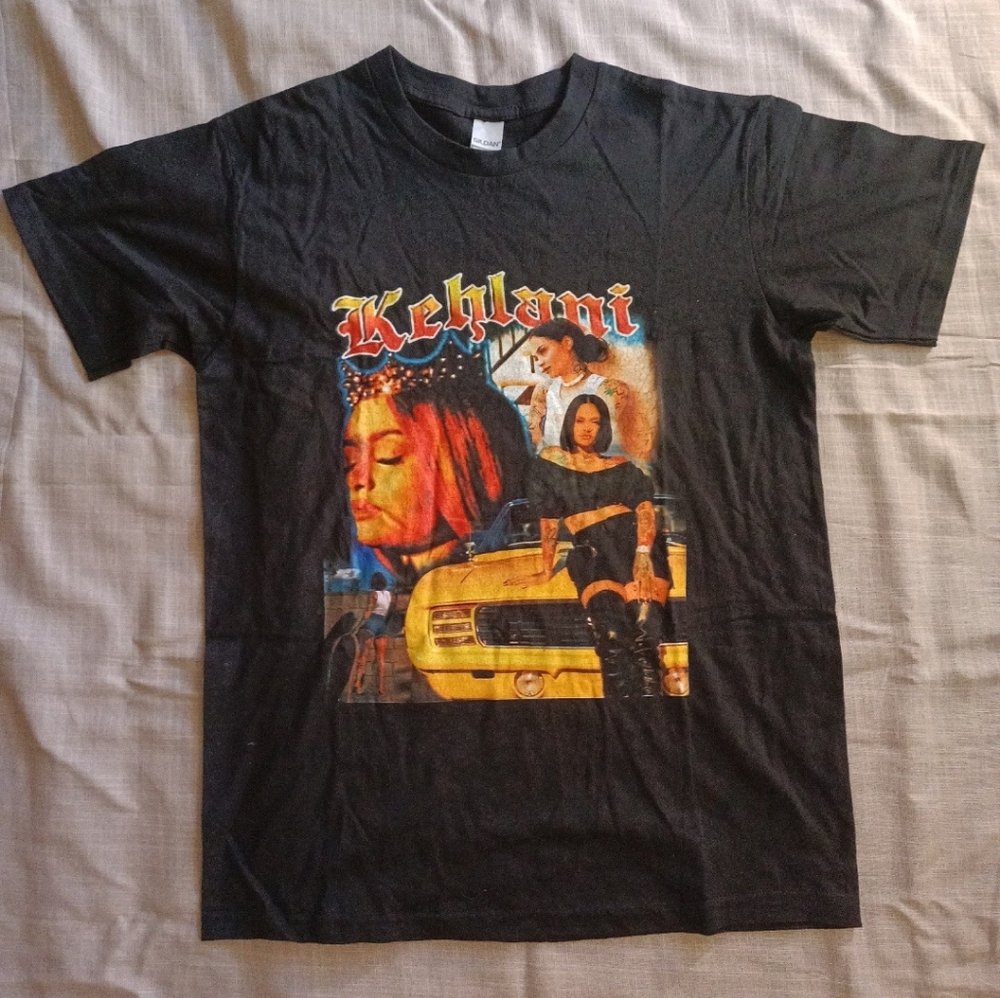 Kehlani unisex Tee size medium